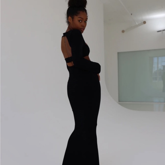 Grand Finale Gown BRAND NEW - Picture 9 of 11